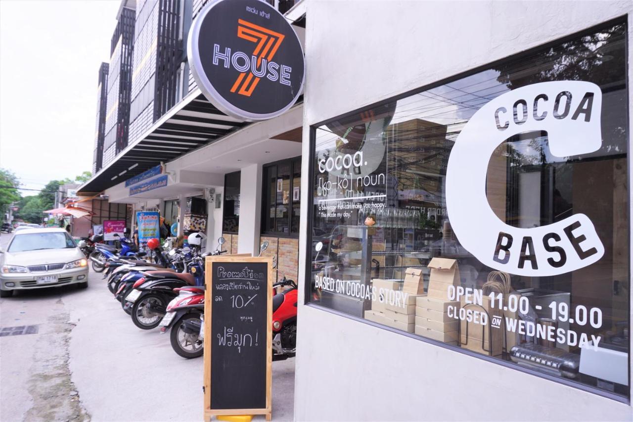 Racha Caftel - 7 House - รชาคาฟเทล Aparthotel Chiang Mai Buitenkant foto