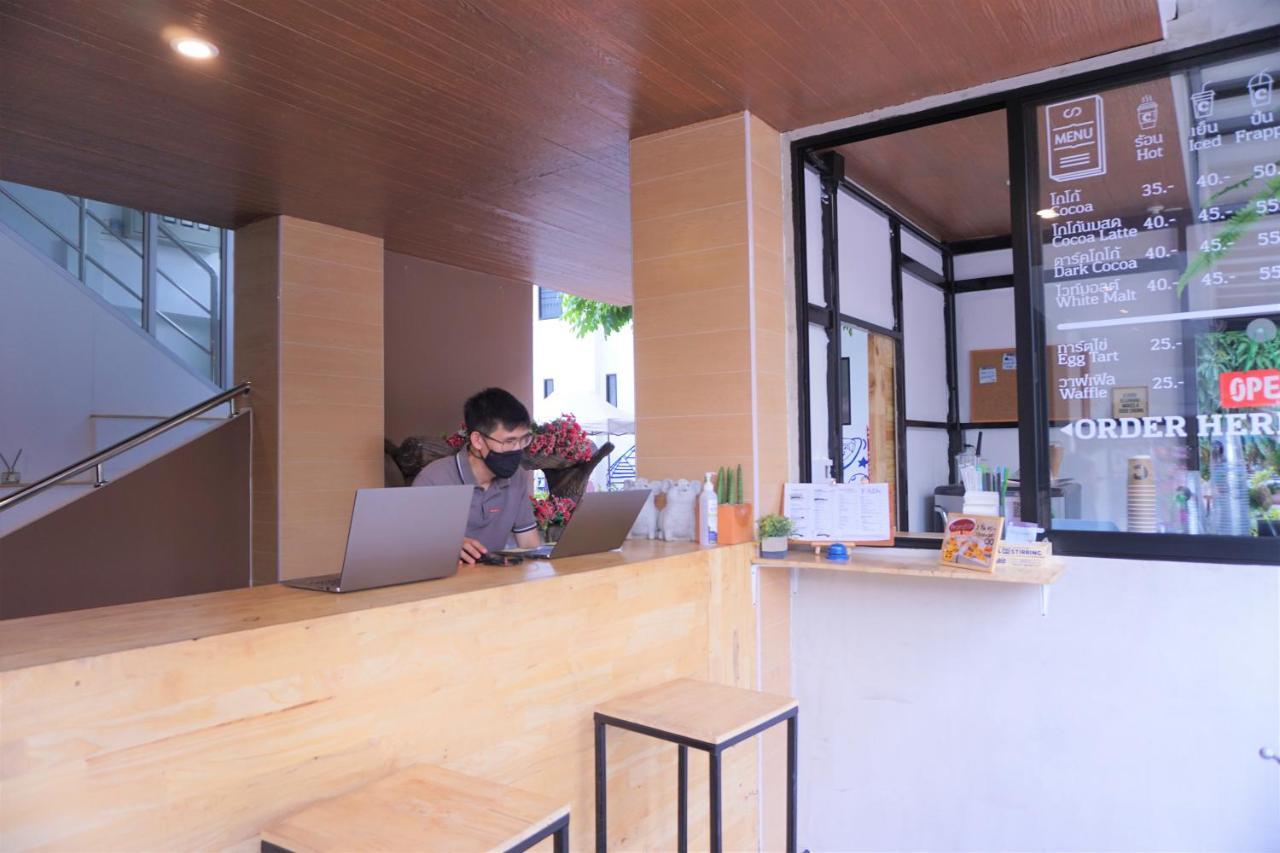 Racha Caftel - 7 House - รชาคาฟเทล Aparthotel Chiang Mai Buitenkant foto
