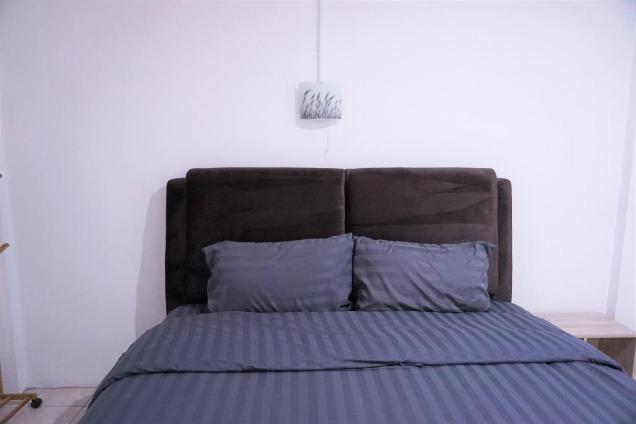 Racha Caftel - 7 House - รชาคาฟเทล Aparthotel Chiang Mai Buitenkant foto